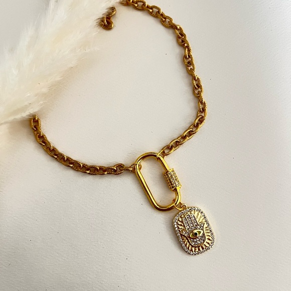 Turkish Evil Eye Hand Pendant Necklace -Chunky Classic Evil Eye Necklace - Picture 6 of 10